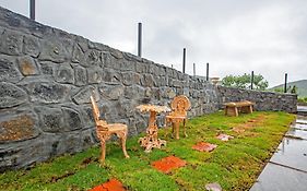 Treebo Windsor Heights, 8 Mins To Ketti Valley View Point